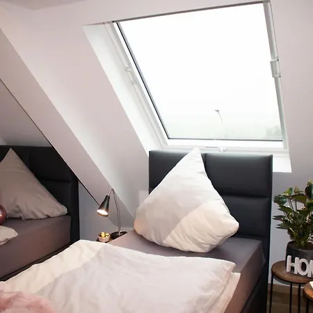 Gaestewohnung Rheindahlen شقة *